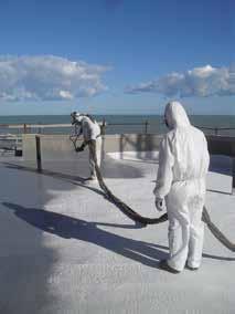 The waterproofing membrane must be laid within 6 to 24 hours of applying the primer (at a temperature of between +15 C and +25 C). 4.