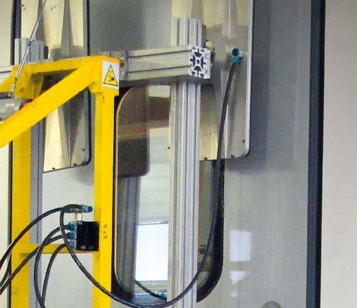 in-house differential climate chamber, door systems