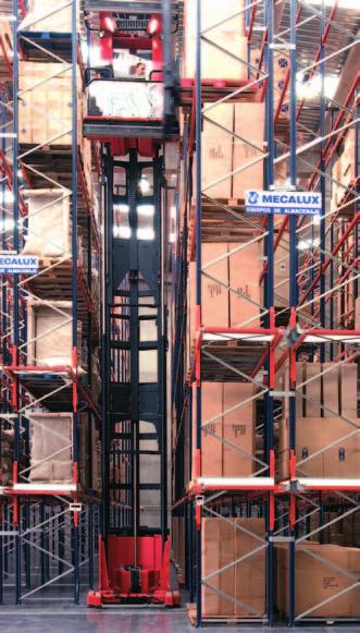 General features Tower-type forklift truck building systems Man-up system (Class 300A) Here, the driver of the forklift truck remains inside the