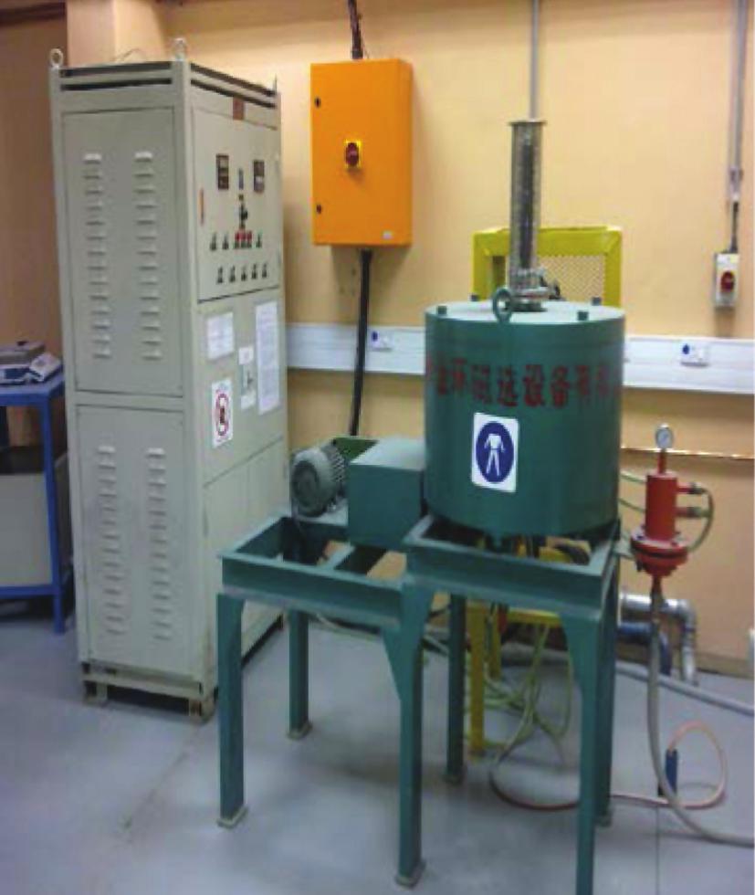 The SLON 100 allows magnetic field strength to be varied by varying the electrical current to the electromagnet. Magnetic field strengths of up to 13 000 G (1.3 T) were used.