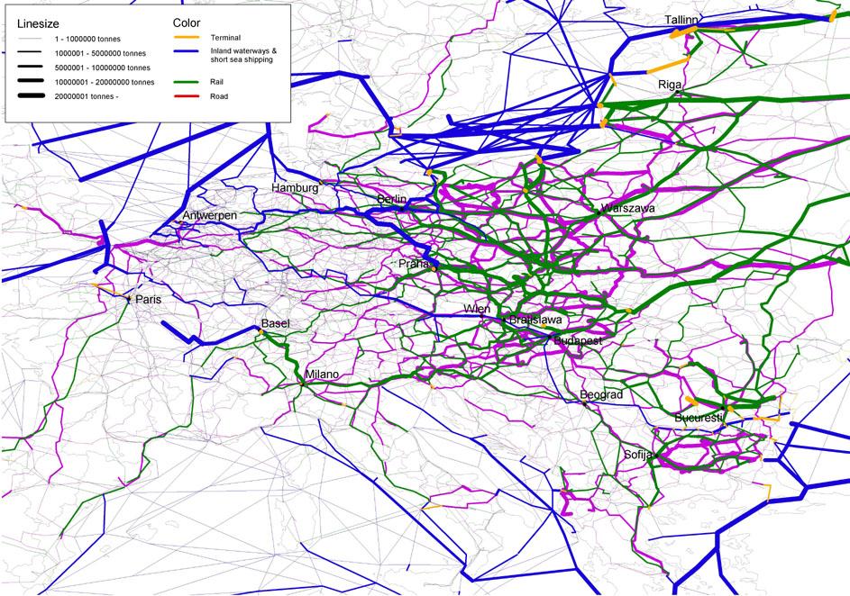 Figure 8-7: Total flows, Reference scenario (2015) The figures from the assignment show that the transport volumes will increase significantly from the base year 2000 until the future scenarios in