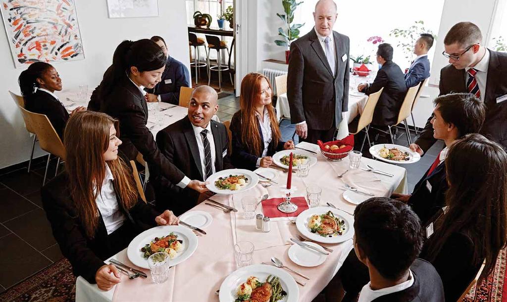 6. THE RESTAURANT MANAGER This 10-week program examines the issues and challenges of the foodservice industry and strategies that contribute to a successful foodservice operation.