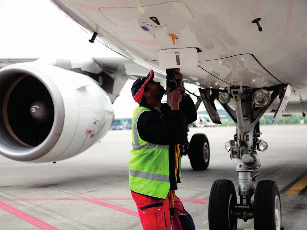 OUR COMMITMENT TO SUPPLIERS Swissport strives to engage in long-term relationships with Suppliers that comply with our Code of Conduct, and to promote their own responsible Supply Management.