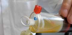 11. Aspiration of the platelet poor plasma (PPP): Unscrew the yellow Luer-Lock cap from the