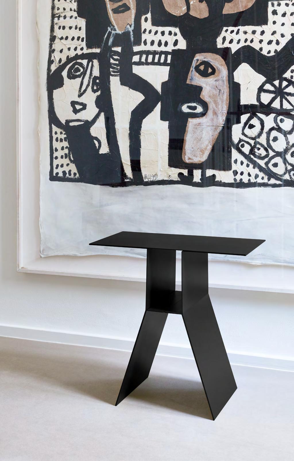 Side table Kanji Side table Kanji Everything is possible. The series of Side table Kanji is inspired by the characters of the Japanese language.
