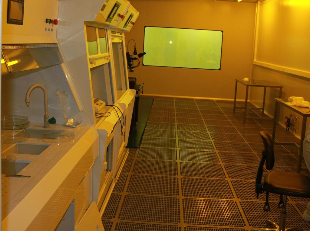 Nanofabrication Laboratory Nanofabrication Laboratory has a total clean-room area of over 700 m² (about 100 m² for class 100 and 400 m² for class 1000) in which there are diversified state-of-theart
