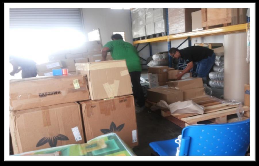 PORTFOLIO OF SERVICES PACKAGING / MOVERS We are also specialized in a range of transport and logistics services in