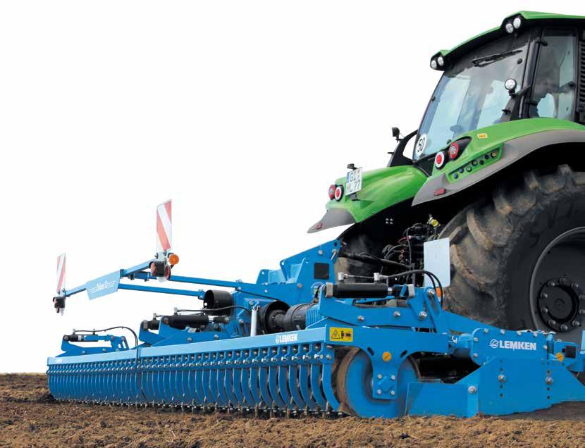 The DUAL shift gears from LEMKEN facilitate not only changing the speed of the rotors but also the direction of rotation of the rotors.