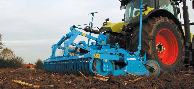 housings. This guarantees a high service life. The mounted Zirkon 12 power harrow with mounted Solitair or Saphir seed drill from LEMKEN is an efficient combination for precise sowing.
