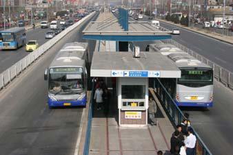 image stations MetroRapid - BRT on arterials operating in