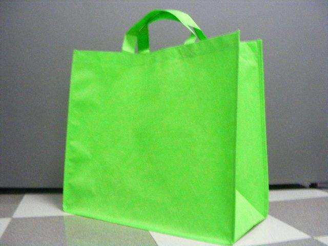 PLA non-woven shopping bag Made from BIOBASED RENEWABLE RESOURCES, not from petroleum WEIGHT BEARING PERFORMANCE and