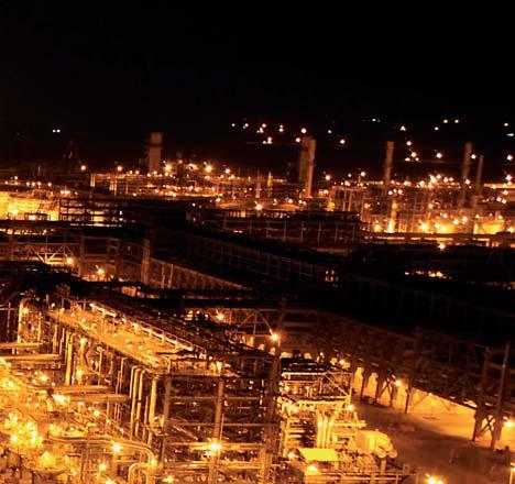 This and associated gas from the other fields is fed to the Khursaniyah Gas Plant (KGP).