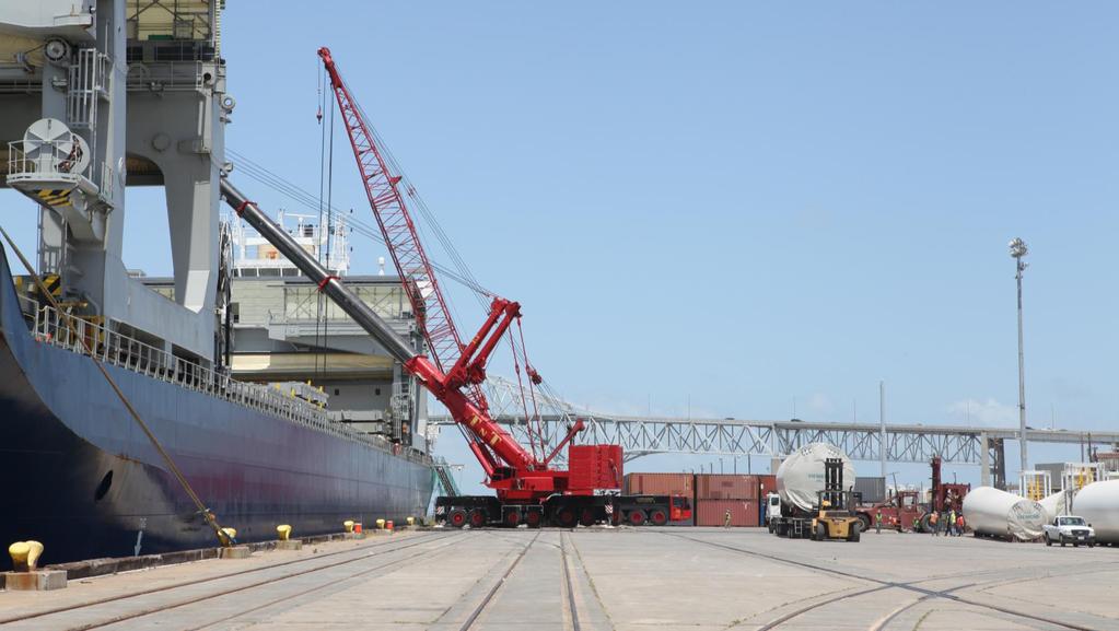 Port Corpus Christi Trade with Mexico (2015 2016) $2,000,000,000 $1,722,908,200 $1,500,000,000