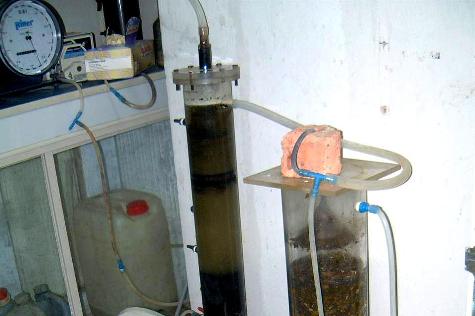 Peristaltic pumps Acidogenic Reactor (Ra)