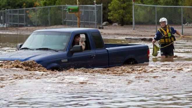 Source 1: Arizona flooding, people at risks, in Tomahawk