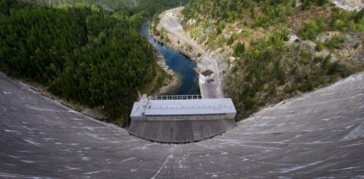 POWER OF RIVERS Securing sustainable energy and healthy rivers Hydropower, the world s largest, most mature and most reliable source of low-carbon, renewable energy, can play an important role in