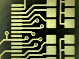 mechanically drilled» Plated edges» Size of PCBs up to 245x400 mm» Laminate