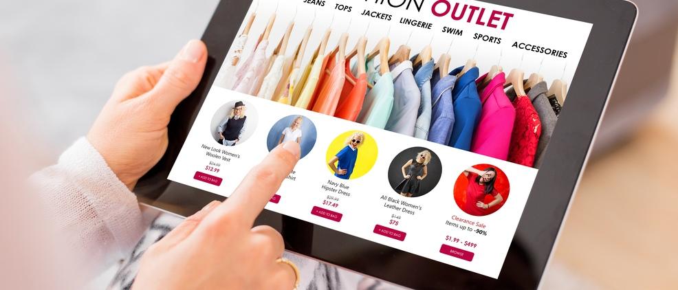 OMNI-CHANNEL RETAILING After remarkable improvements in technology in retailing, there is an increased scope for better shopping experience in online purchase.