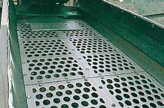 Typical applications for CC Wearplate are: Liner plates on mobile machines Fixed plant liners, chutes, screens, deflector plates and cheek plates High speed conveyor chutes, fan blades, and feeder