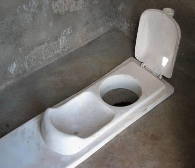 Objectives of the project The Ecological Sanitation in Ethiopia (ESE) project is a private public private partnership (PPP )project funded by the GTZ has been working on urine diverting dry toilets