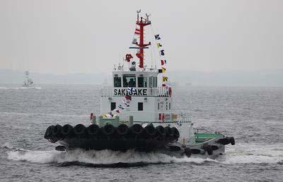 Compared with conventional tugboats that use marine diesel oil, Sakigake emits about 30 percent less carbon dioxide, 80 percent less nitrogen oxide, and absolutely no sulfur oxide when using LNG as