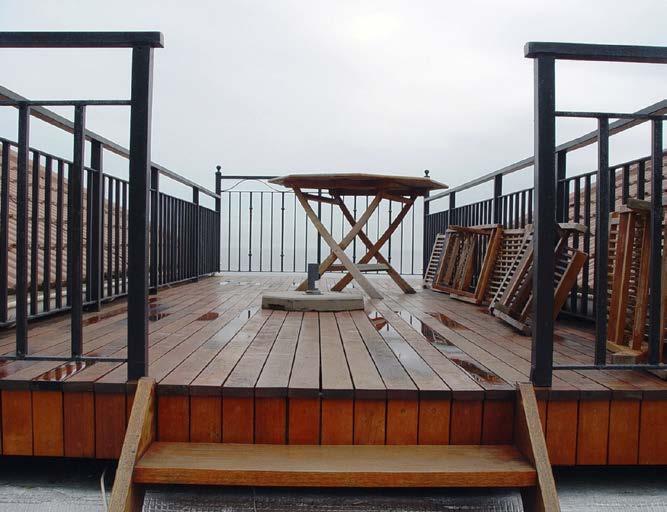 Valued for its beauty, natural durability, strength and stability, redwood is used extensively for decking, fencing, pergolas,