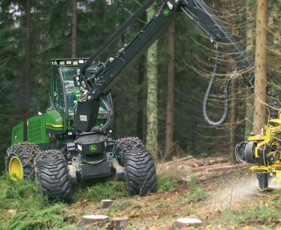 LOW OPERATING COSTS. PRODUCTIVITY. HARVESTERS John Deere has been developing and manufacturing forest machines for almost 60 years.