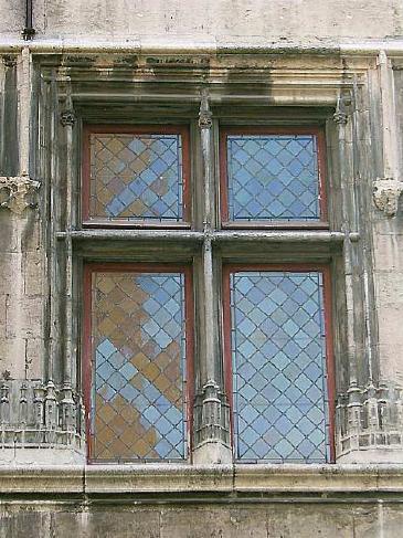 replace old windows by tight windows can cause