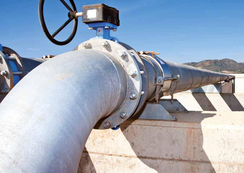 SECTOR-SPECIFIC APPLICATIONS DRINKING WATER: REMOTE READING OF METERS AND ELECTROMAGNETIC FLOWMETERS MAJOR CONSUMER CUSTOMERS Model Key features Intended use Monitor consumption levels Detect