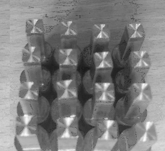 29 Figure 2.5 Square Electrodes Figure 2.6 Hexagon Electrodes 2.