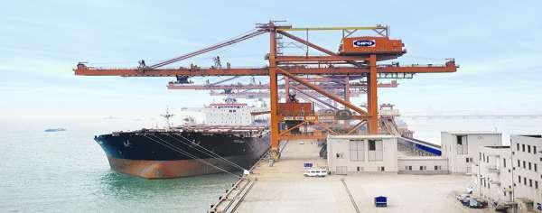 Sustainable Development in Shanghai Port II Make functionality adjustment in Shanghai Port Reduce