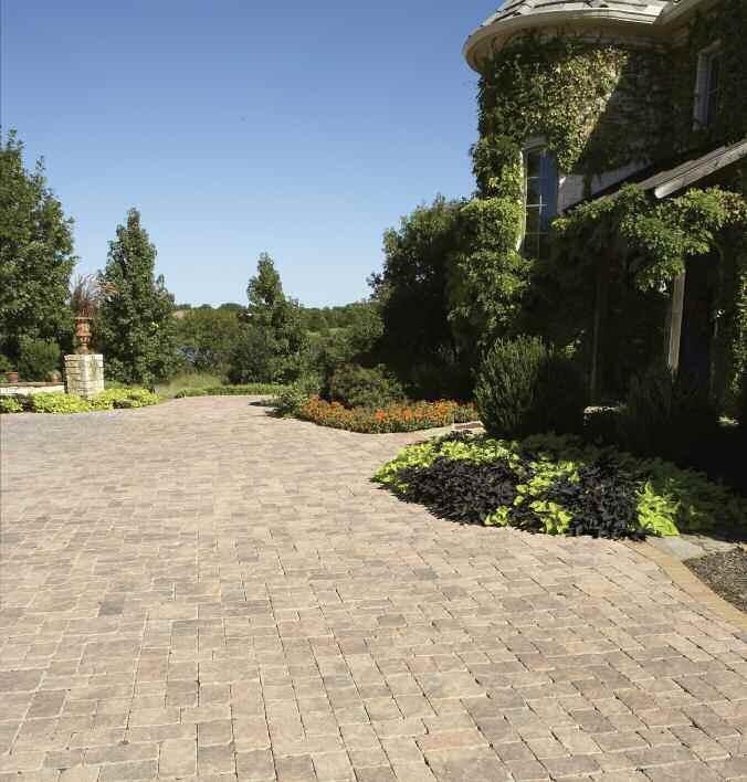 STANDARD PAVERS VENETIAN STONE The Venetian Stone product advent is the latest development in enhanced pavements by Pavestone. Its uniquely attractive cleft surface sets it apart from ordinary pavers.