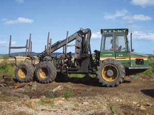 20t) excavator with harvesting head 1 small (approx
