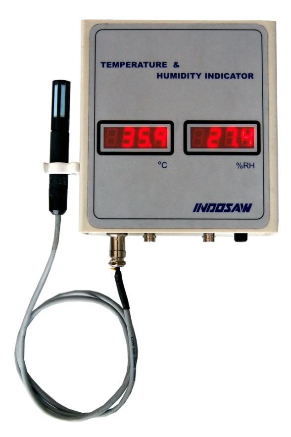 6816 DIGITAL TEMPERATURE & HUMIDITY INDICATOR Interchangeable Probes Output for both temperature and humidity Big 3½ digit LED display, digit height 14mm Temperature Sensor PT 100 Power 230V ± 10%,