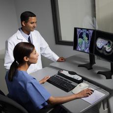 Our Trimodality imaging system is designed to capture high-quality images from PET/CT and MR scanners, then fuse them with Integrated Registration* software.