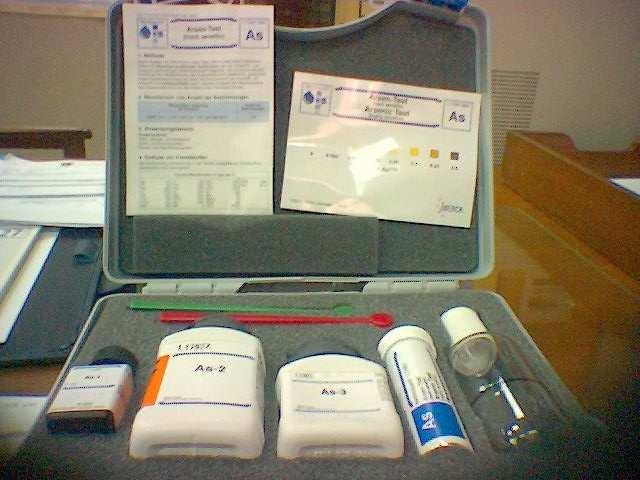 ARSOlux - Arsenic Field Testing Kit ARSOlux is a robust, precise and easy to handle biosensor, which serves as a sustainable and efficient field and lab test.