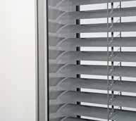 Horizontal: 118 mm Vertical: 30 mm Double-skin glazing: TSG (toughened safety glass) Options: