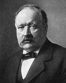 Global Warming and Climate Change 1898: Svante Arrhenius (Swedish scientist) Recognized that: much more H 2 O vapor in air than CO 2 level of H 2 O vapor fluctuates daily, but average level of H 2 O