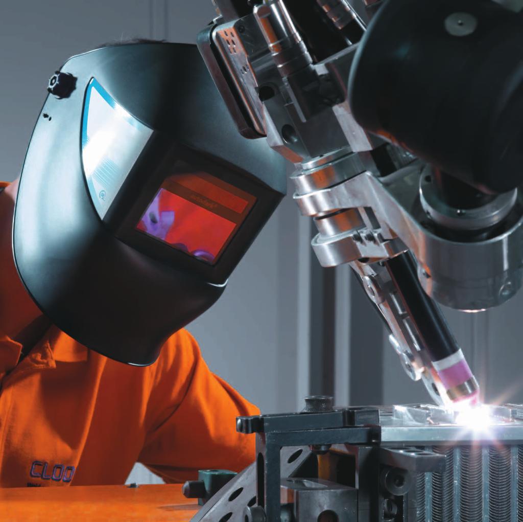 Pioneers in new processes With a large range of proven and innovative welding processes, we at CLOOS can offer solutions for the future providing maximum efficiency and productivity with regard to