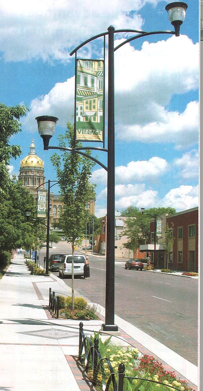 East Locust Streetscape 2003 New streets, sidewalks, light fixtures and street trees from the Des Moines