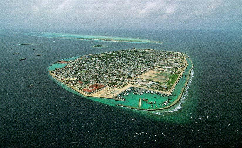 Small islands- Limited Resources Betio, Tarawa atoll, Kiribati