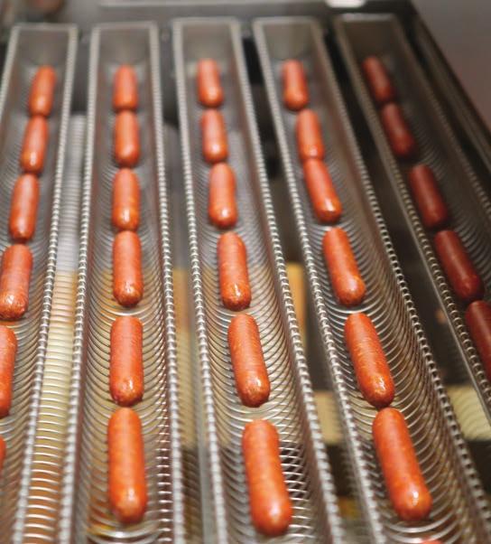 Sausages can be made by stuffing casings (natural or preformed casings). We like to call this the traditional way of making sausage.