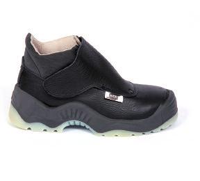 protection S1 Safety Basic, antistatic and energy absorbing heel S2 Safety Basic, antistatic, energy absorbing heel and water resistant upper S3 Safety Basic, antistatic, energy absorbing heel, water