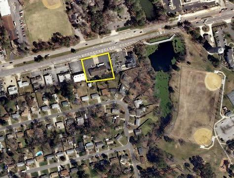 Shore Drive Antique store / B-2 Community Business (Shore Drive Overlay) South Single-family dwellings / R-10 Residential (Shore