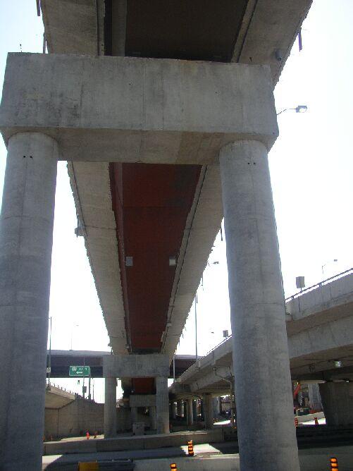 stability against overturning, an additional expansion joint was designed and constructed at