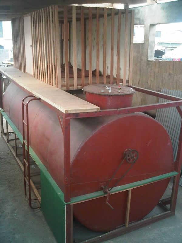 2.2 A form of Renewable Energy The small scale biogas digester technical Characteristics: Digester tank volume Complete fermentation Daily organic waste Daily biogas production Electricity capacity