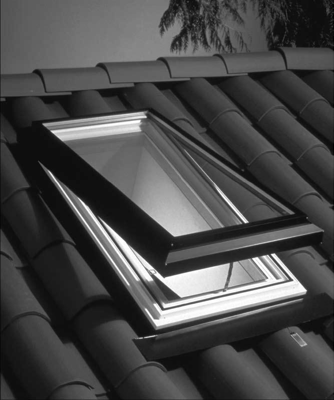 Operable / Fixed Skylight Milgard Aluminum Window The Series Skylight has been specifically designed to provide maximum thermal efficiency by incorporating a special polyurethane barrier between the