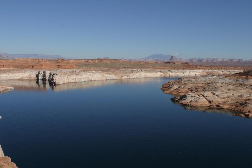 The Lake Powell Pipeline Timeline Project was conceived by Utah s Division of Water Resources in 1991. Water rights acquired for project in 1999. Feasibility reports completed (1995, 2003).