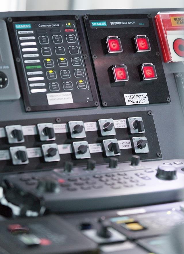 Norwegian Electric Ferry s integrated genset, switchboard, propulsion and thruster control systems