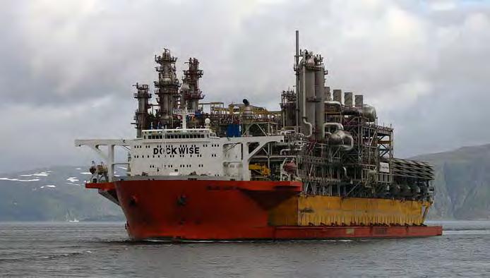 Dockwise Experience Hammerfest LNG Plant Cadiz, Spain to